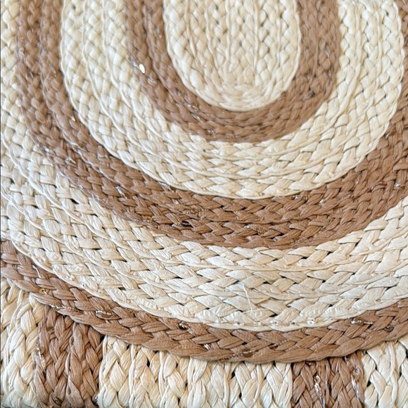 Cream & Tan Two Tone Straw & Sequin Clutch Wristlet or Crossbody Bag NWT - Picture 2 of 13